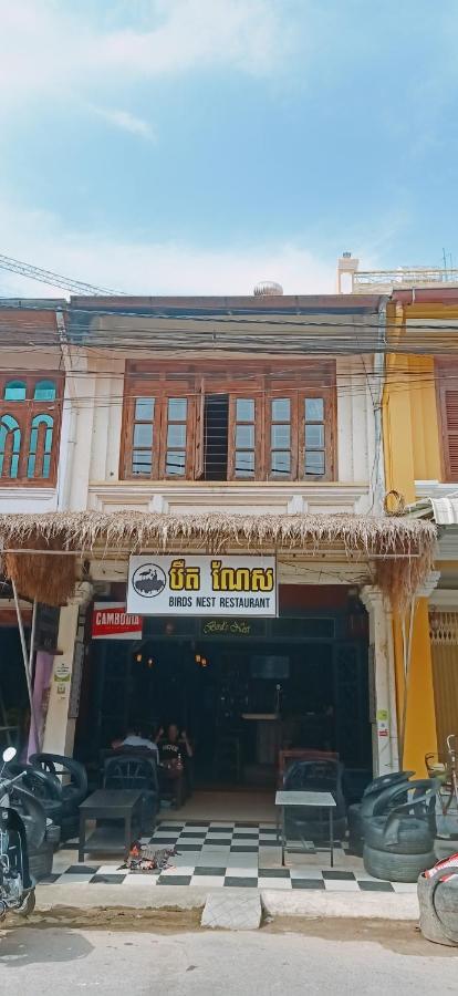 Bird'S Nest Albergue Kampot Exterior foto